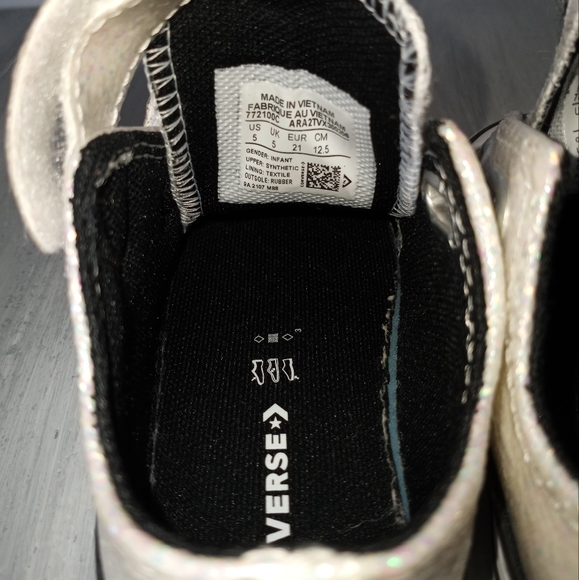 Converse Chuck Taylor All Star 2V Winter Glitter Sneakers Baby Girls Size 5 - Picture 10 of 14